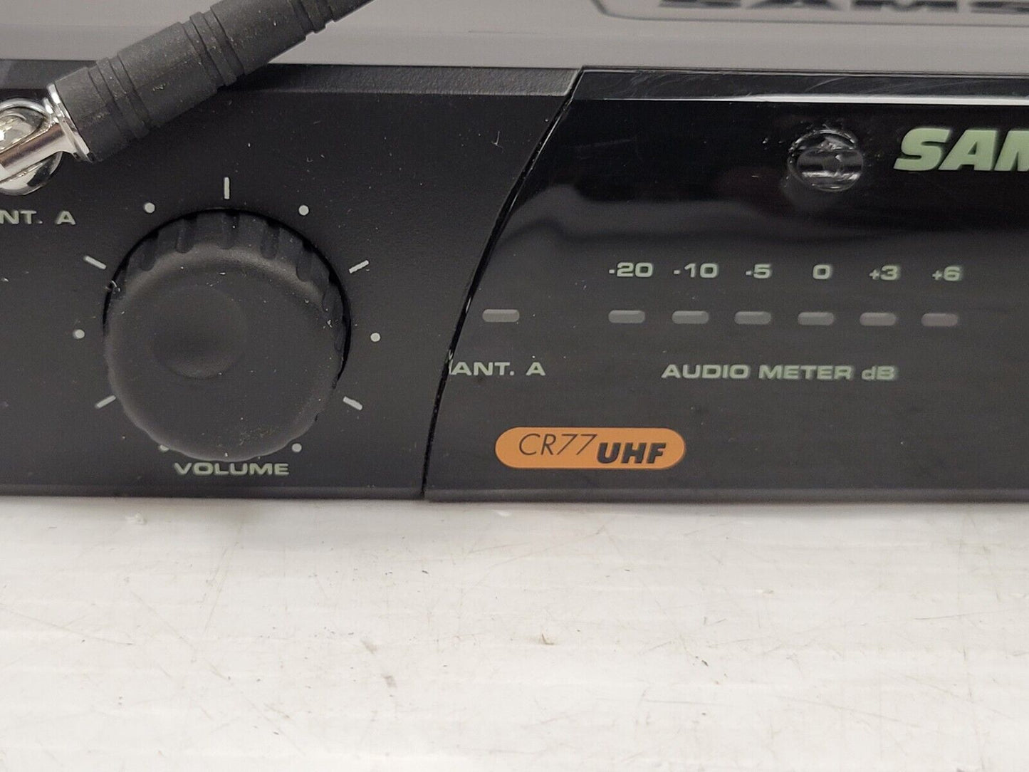 (55525-2) Samson CR77UHF Microphone System