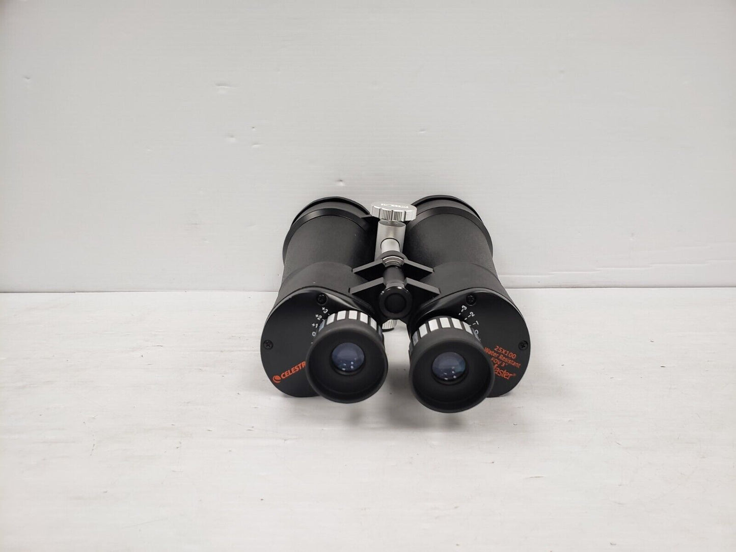 (58016-5) Celestron SkyMaster 25*100 Binoculars