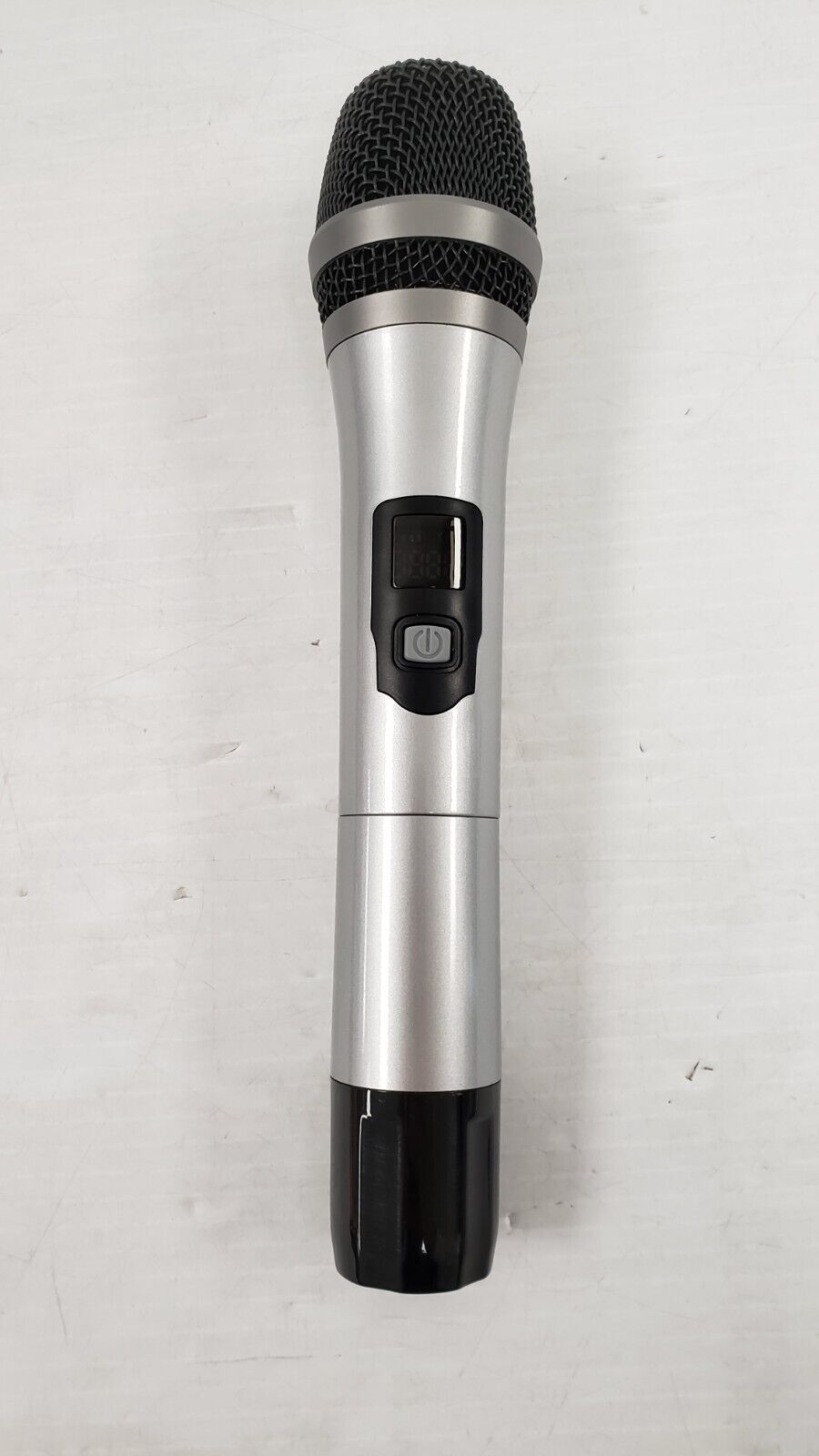 (56972-3) Xtuga Professional Series Microphone