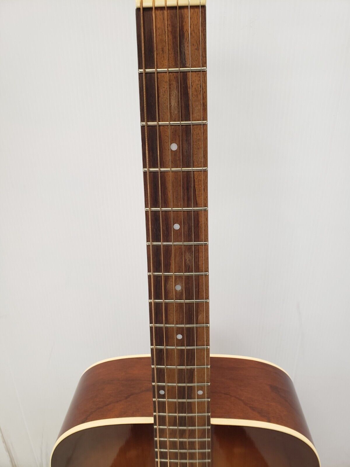 (I-29437) Simon & Patrick 28993 Luthier Acoustic Guitar