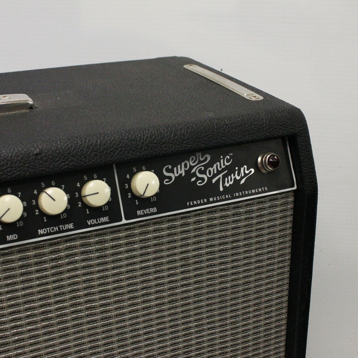(N67951-1) Fender Super-Sonic Twin Guitar Amp