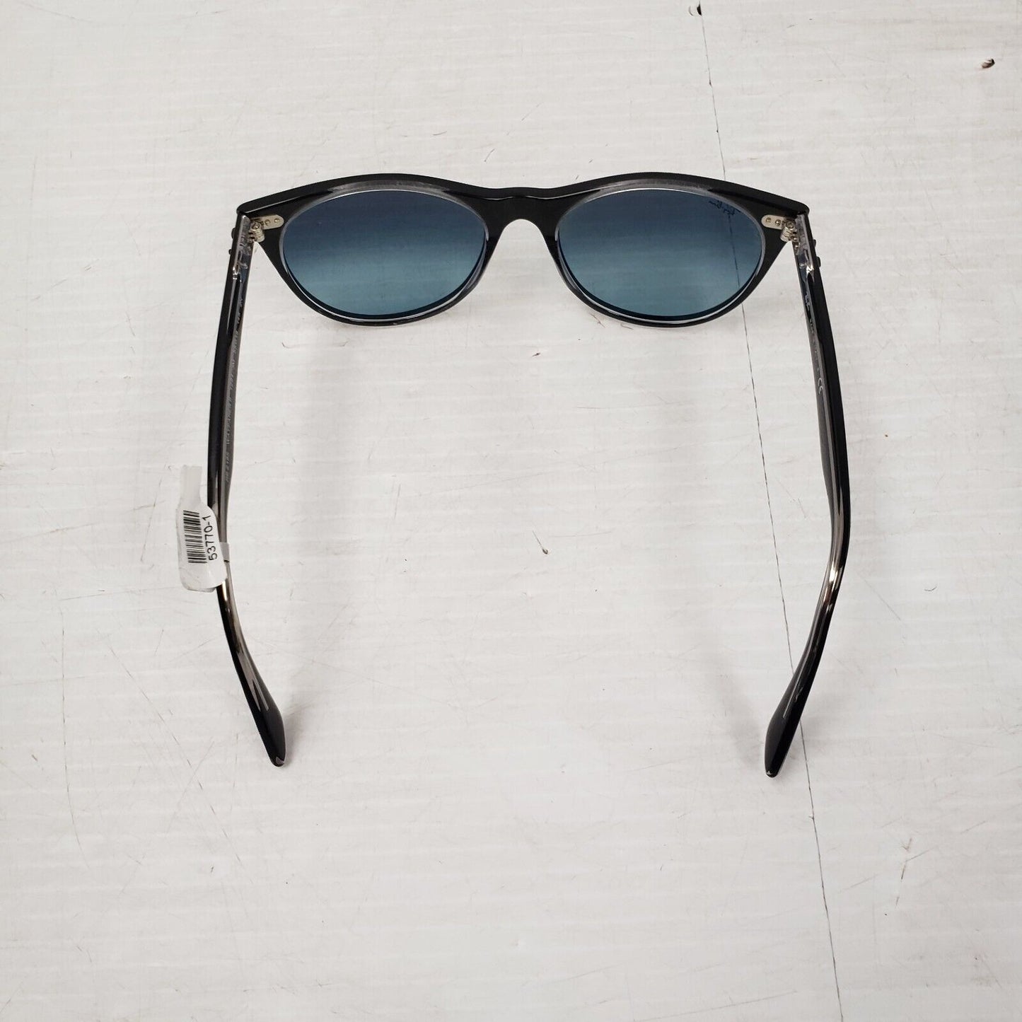 (53770-1) RayBan RB2185 Sunglasses
