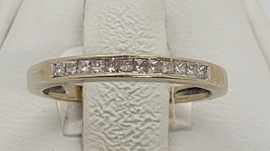 (NI-1858) Ladies 14K White Gold Ring