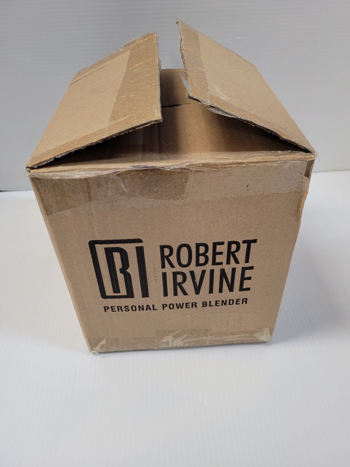(N71196-1) Robert Irvine RIPB0030BLK Blender