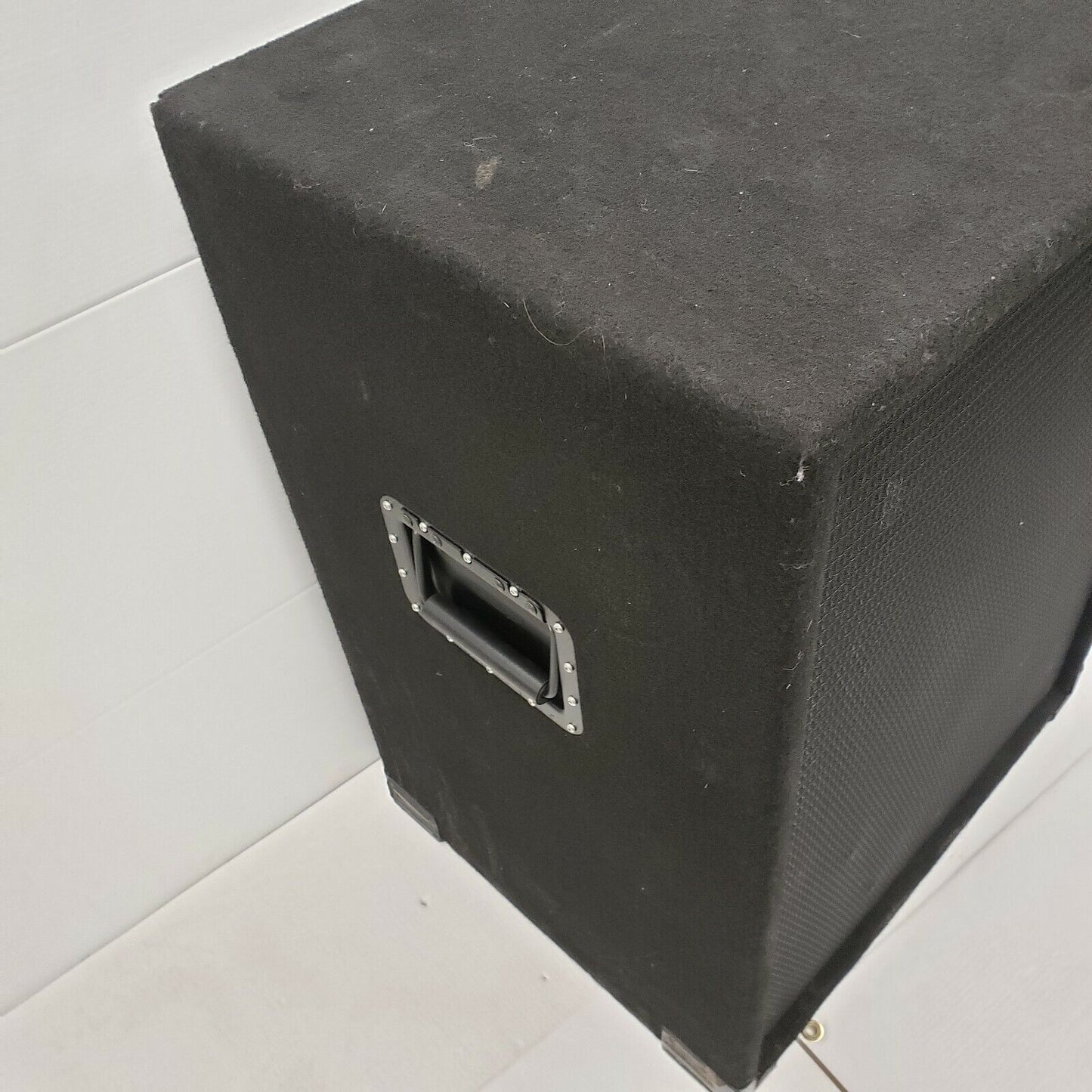 (10167-3) Sessions Bass Cabinet