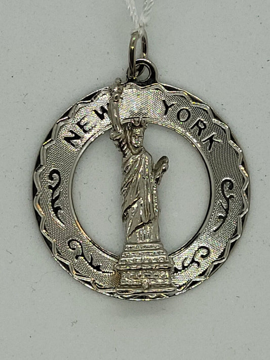 (NI-19290) Unisex 925 Silver New York Medallion