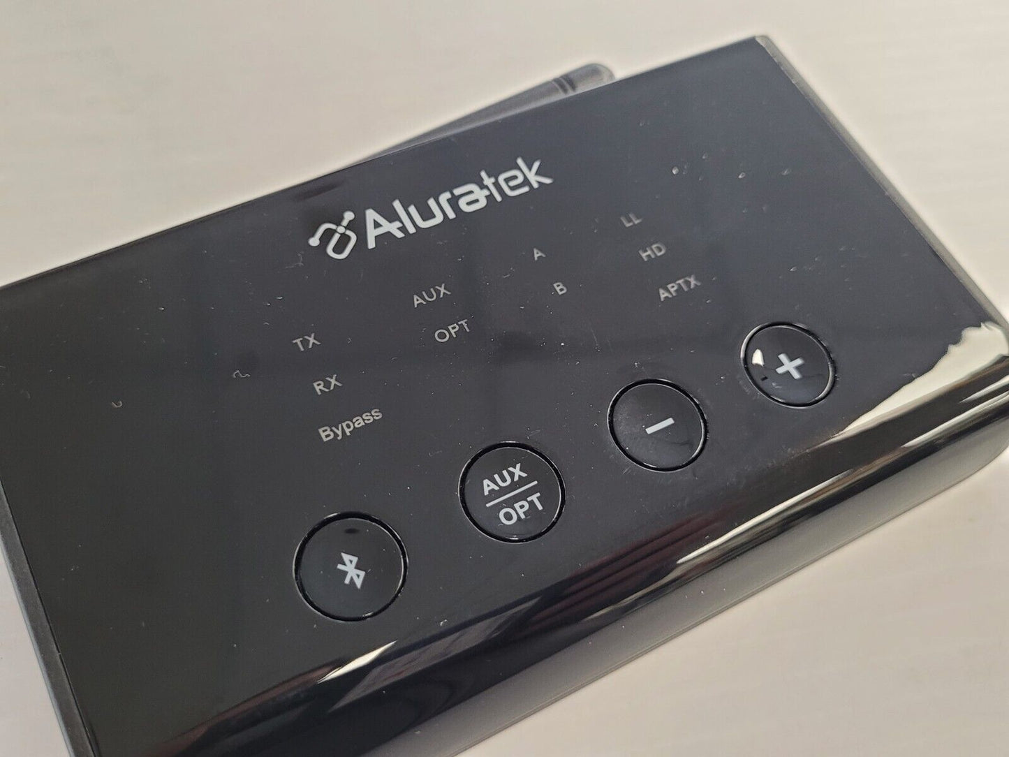 (N72727-1) Aluratek ADCD54F Audio Receiver & Transmitter