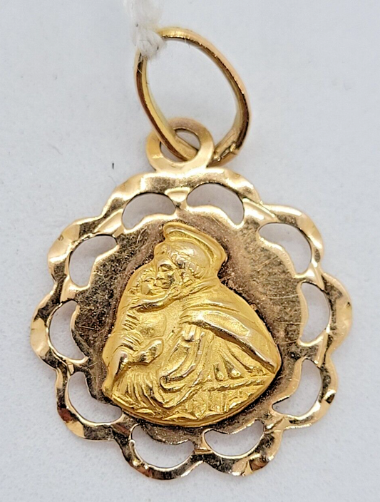 (N77032-6) Ladies 18K Yellow Gold St. Christopher Medallion
