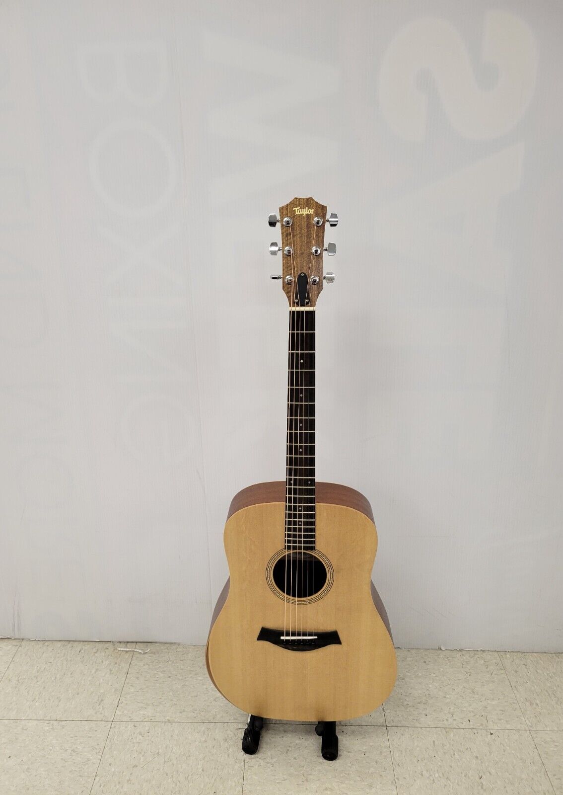 (46217-1) Taylor Academy 10C Acoustic Guitar