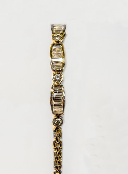 (8243-3-101) 10k White Gold Tennis Bracelet
