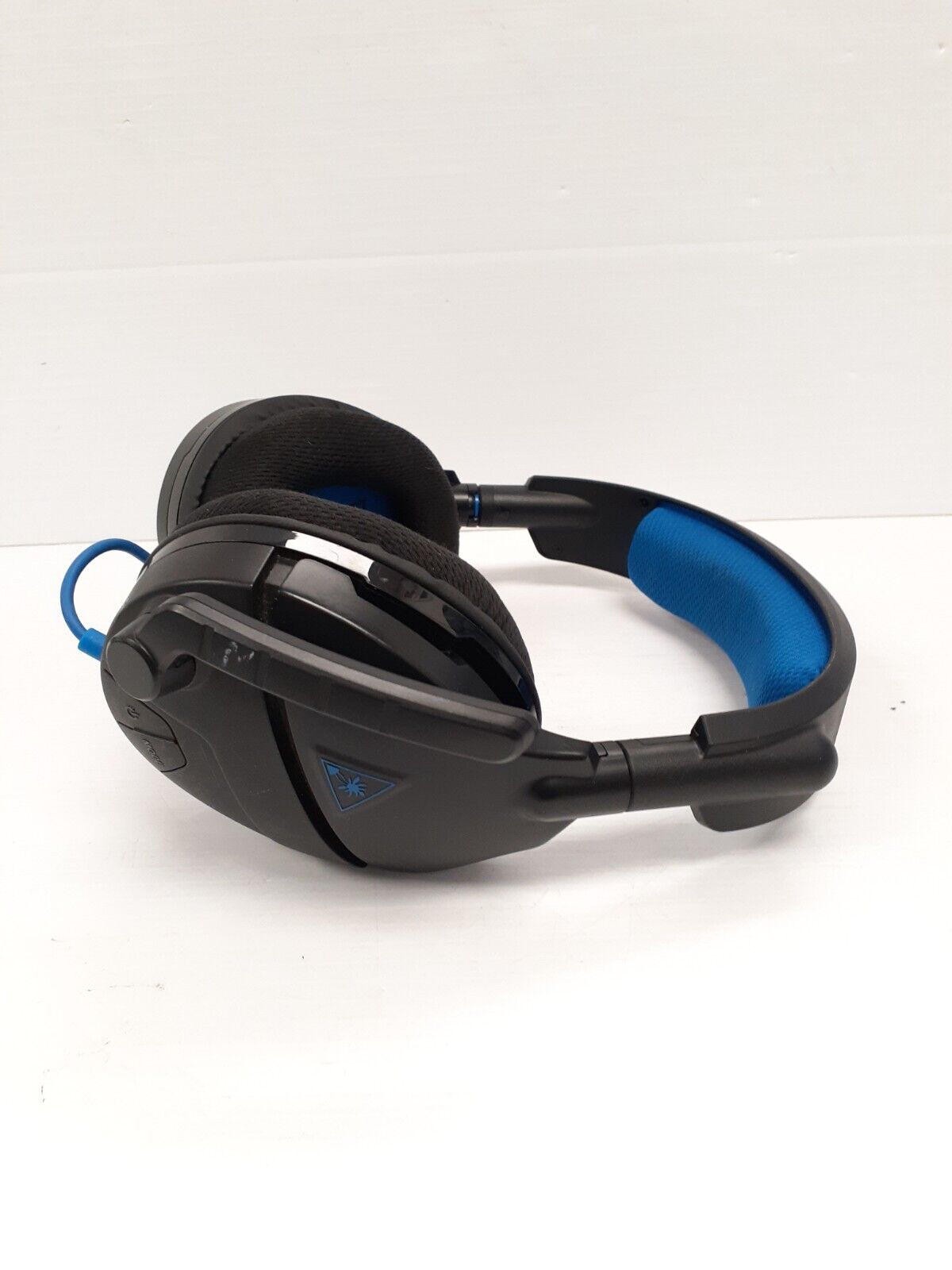 (N69494-1) Turtle Beach Ear Force Stealth 30 PS4 Headset