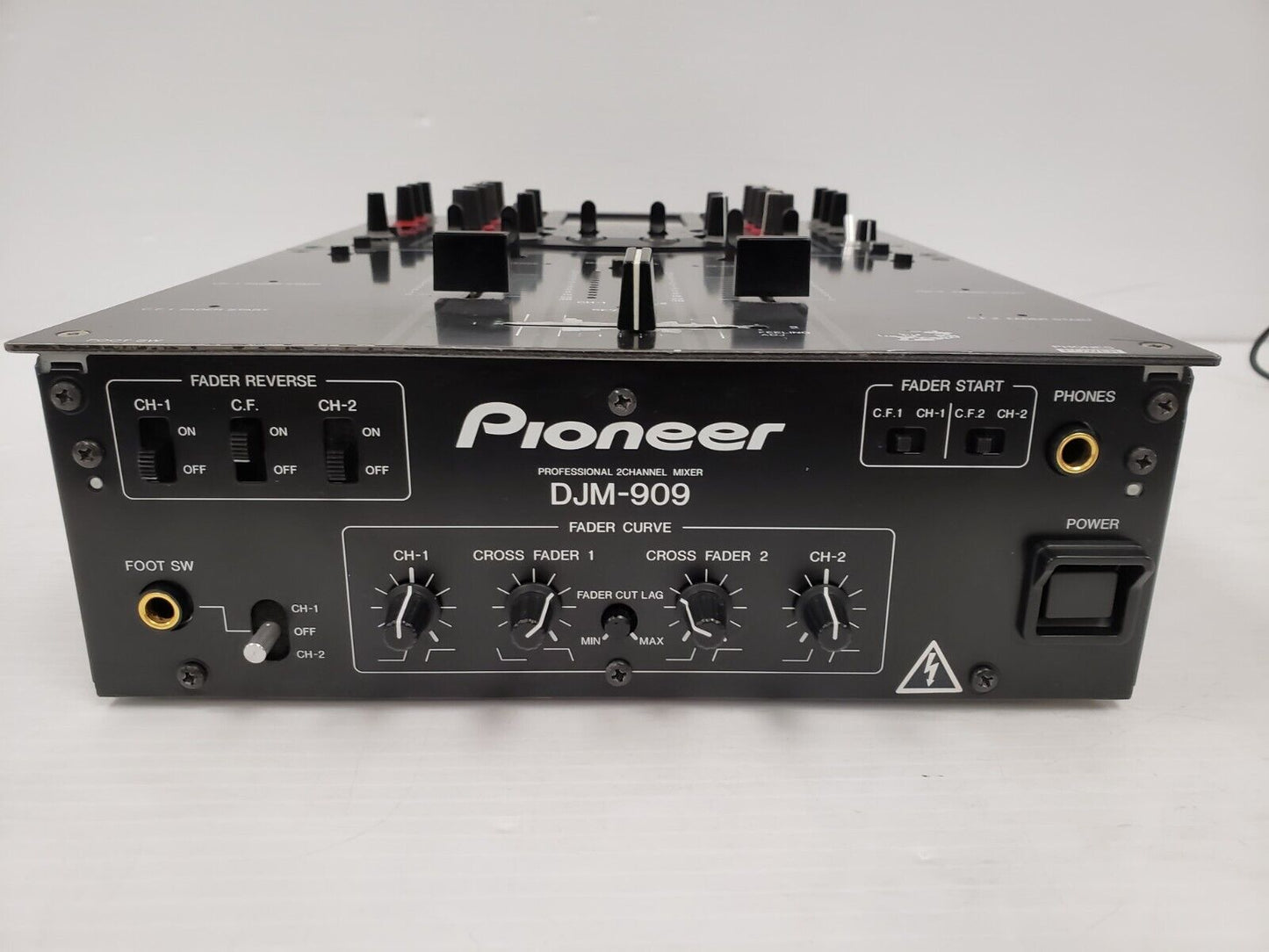 (48434-1) Table de mixage Pioneer DJM-909